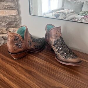 Brown Corral ankle boots
